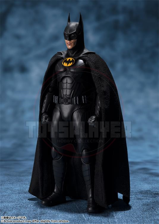 Batman (The Flash) S.H.Figuarts Bandai Figure