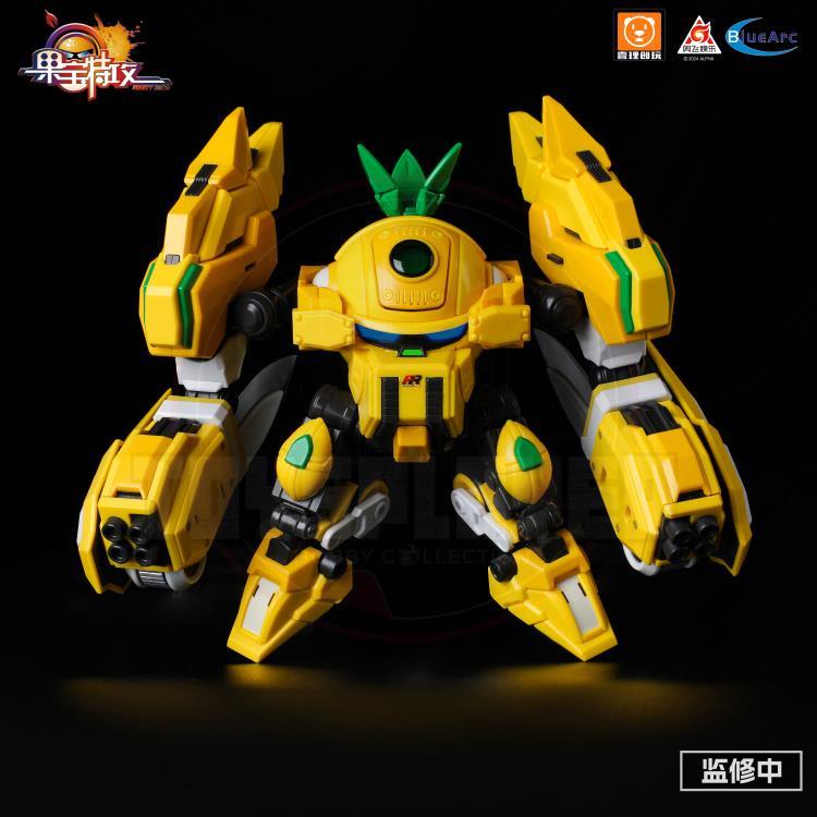 Yu Li Chuang Wan Fruity Robo Pineapple Slasher Model Kit